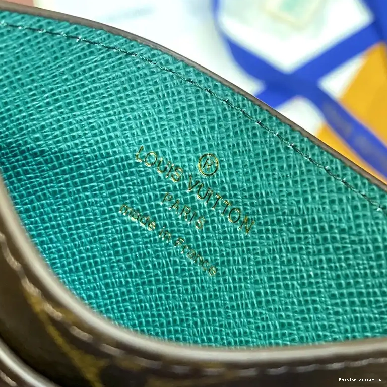 Fashionreps 2407YZ0095 LV Bags 0821